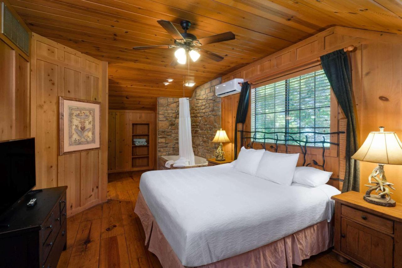 Cabins At Green Mountain, Trademark Collection By Wyndham Branson Exterior foto